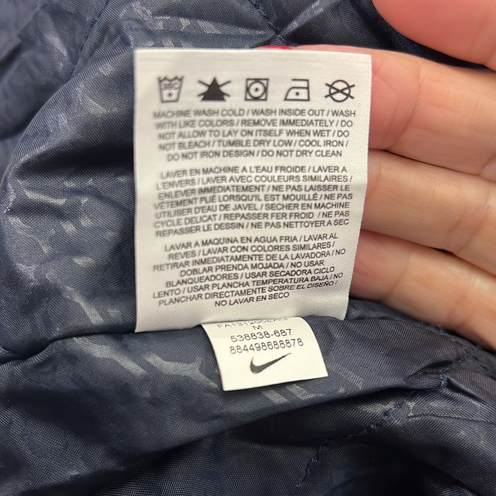 Nike NFL Texans red jacket - Picture 8 of 14